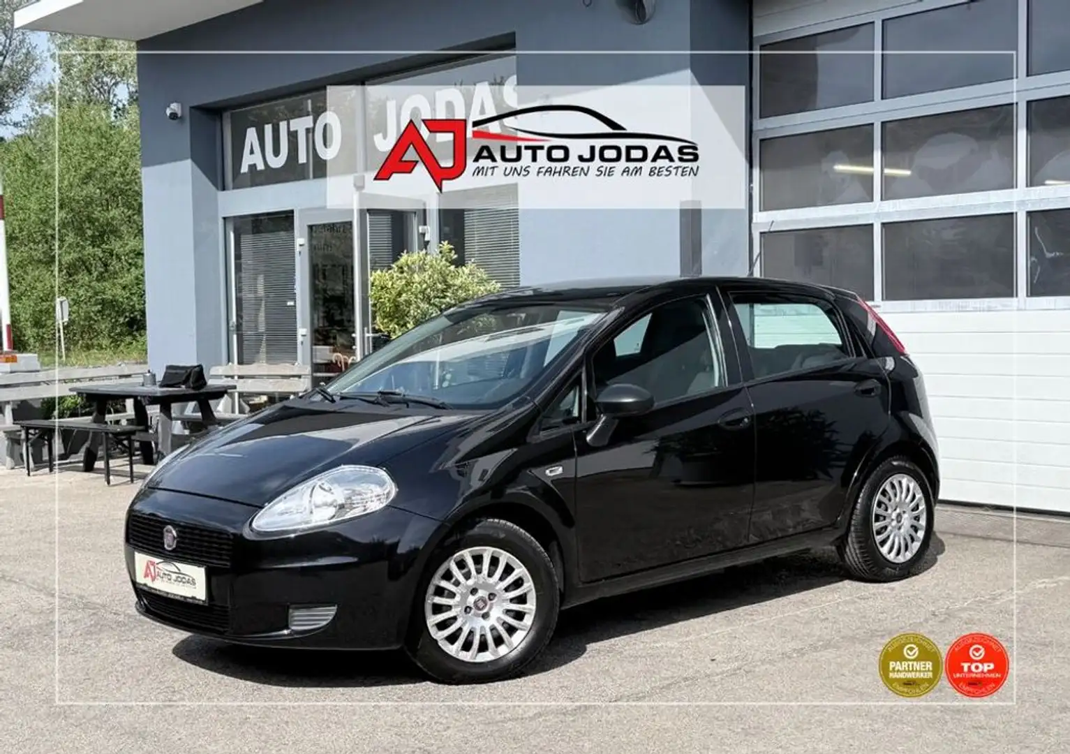 Fiat Grande Punto 1.4 Dynamic 70 **Klimaanlage** Schwarz - 1