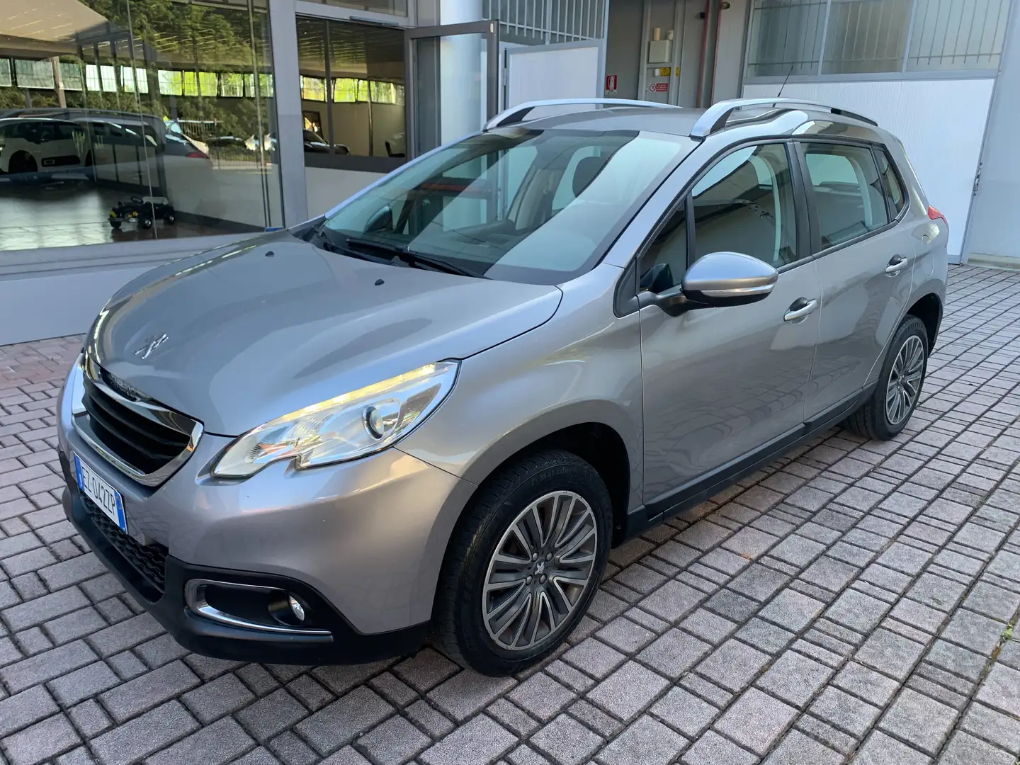 Peugeot 2008 2008 1.6 e-hdi 8v Active s Gris - 2