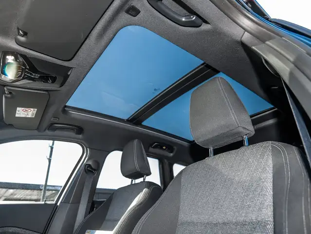 BMW Ix1 view 13