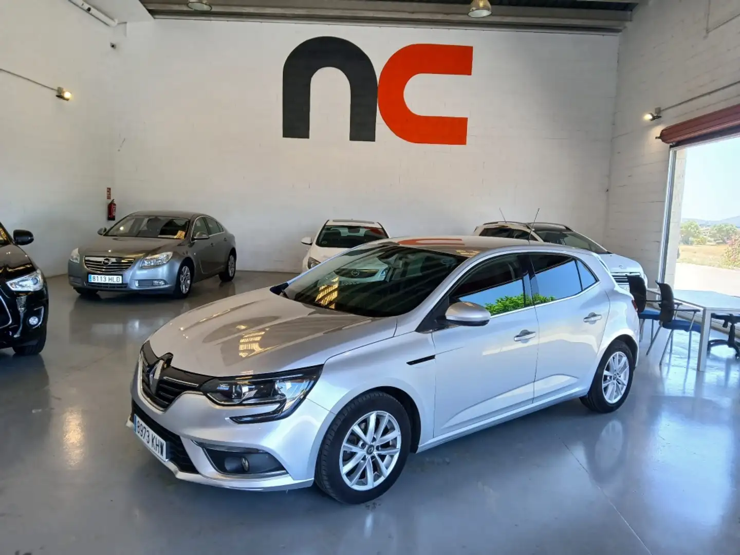 Renault Megane 1.2 TCe Energy Life 74kW Argent - 1
