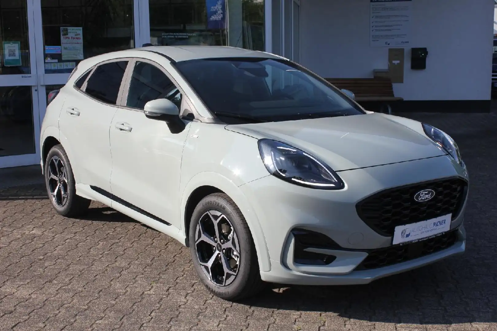 Ford Puma ST-Line Schwarz - 1