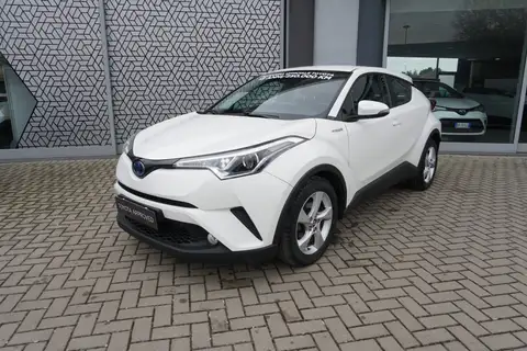 Usata TOYOTA C-HR 1.8 Hybrid E-Cvt Active Elettrica_Benzina