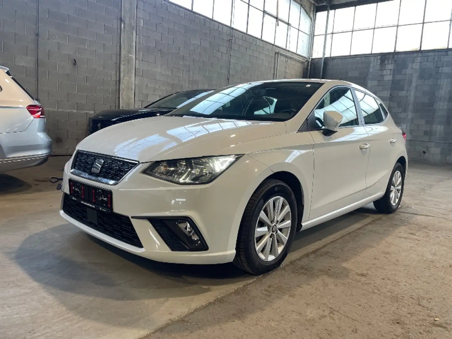 SEAT Ibiza *nur an Gewerbe* 1.6 TDI Navi LM15 Klima Navi Weiß - 2