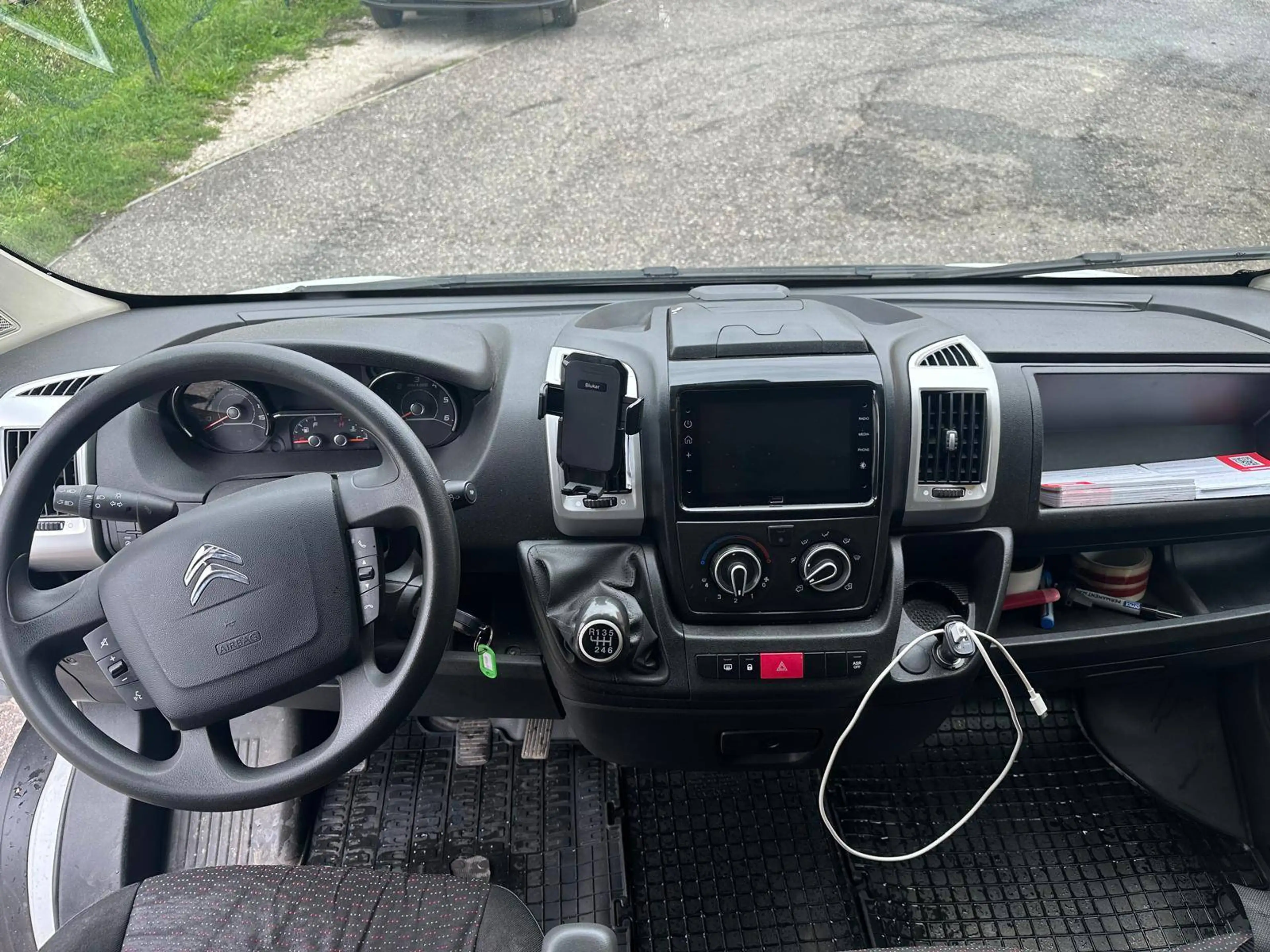 Citroen Jumper 35 L4H3 Control Heavy BlueHDi 140 Start — photo 9
