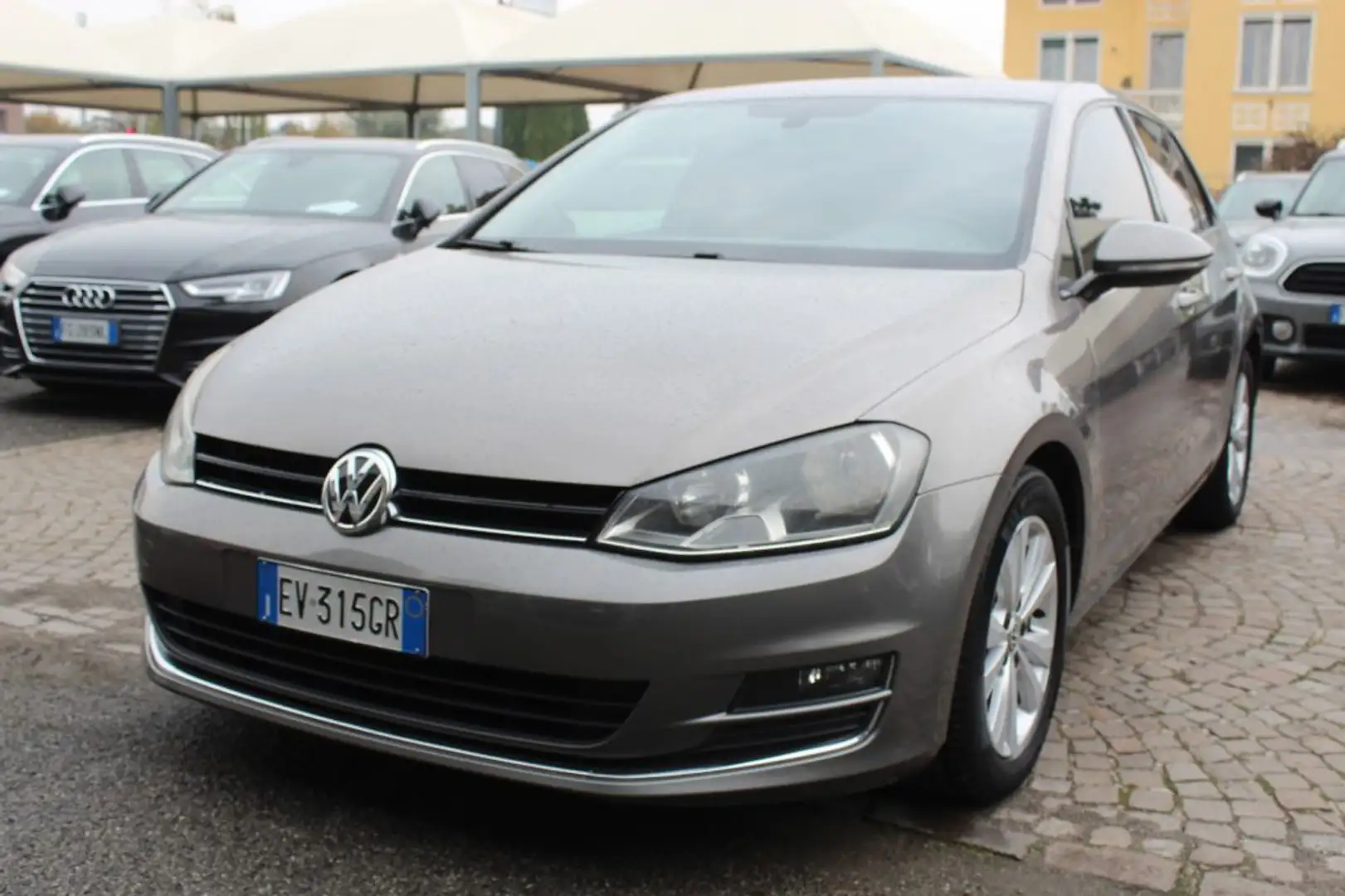 Volkswagen Golf 7 1.6 TDI 5p Highline DSG PELLE Grigio - 1