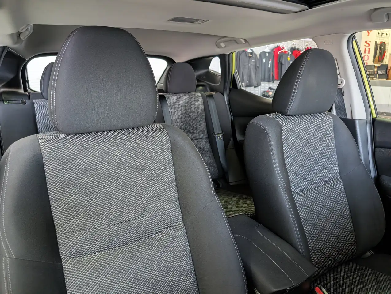 Nissan Qashqai снимка Nissan Qashqai