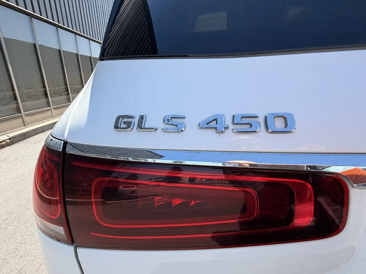Mercedes-Benz GLS снимка Mercedes-Benz GLS