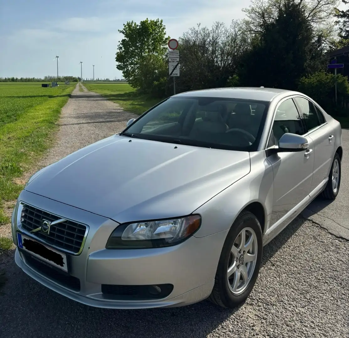 Volvo S80 Kinetic D5 Aut. - 1