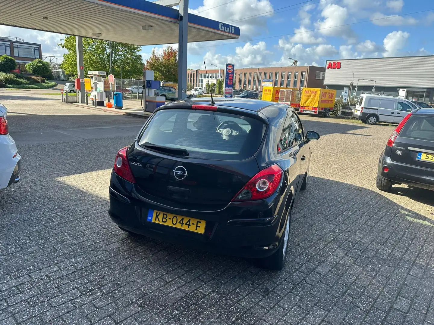 Opel Corsa 1.2-16V Edition Noir - 2