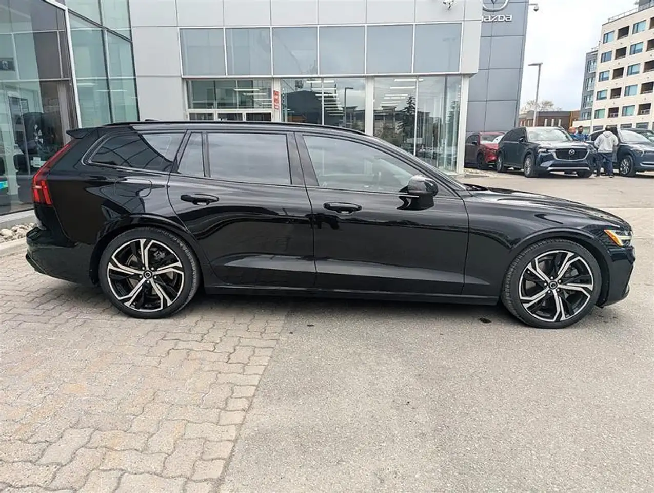 Volvo V60 снимка Volvo V60