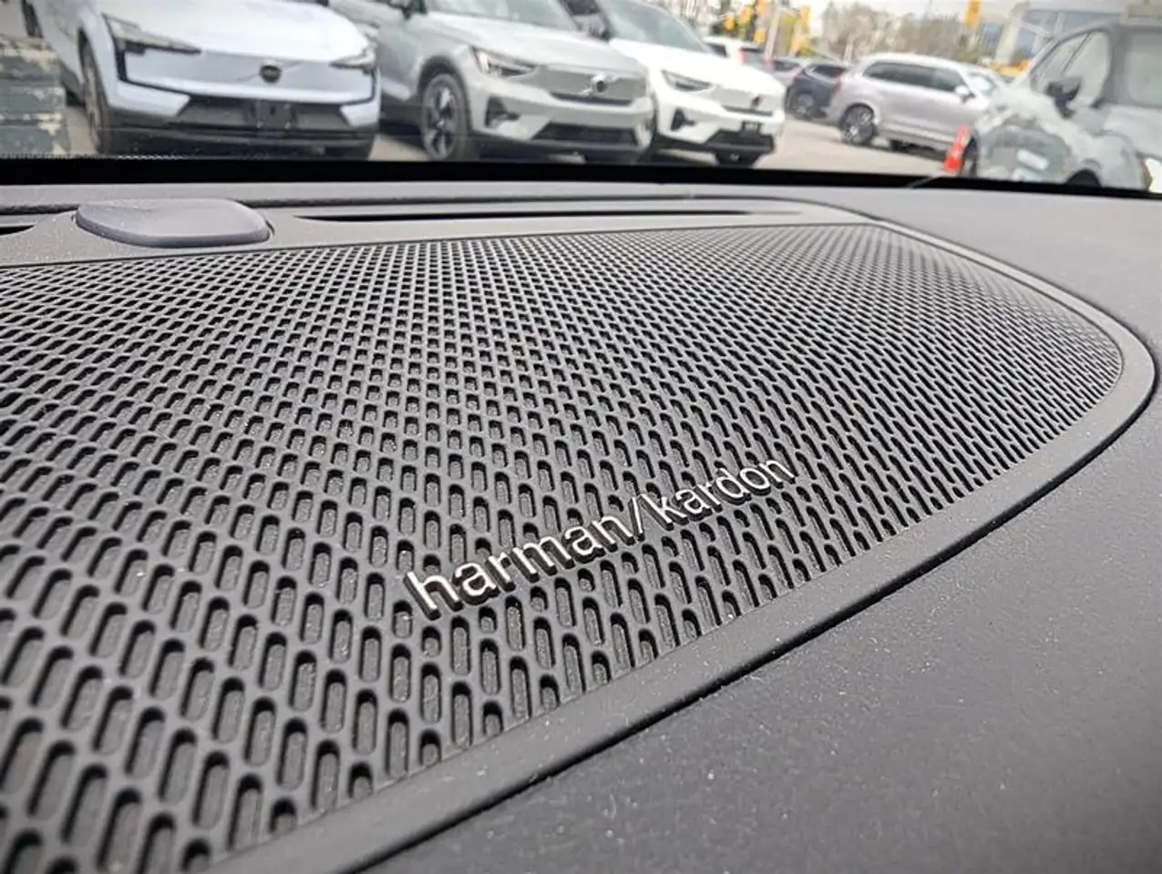 Volvo V60 снимка Volvo V60