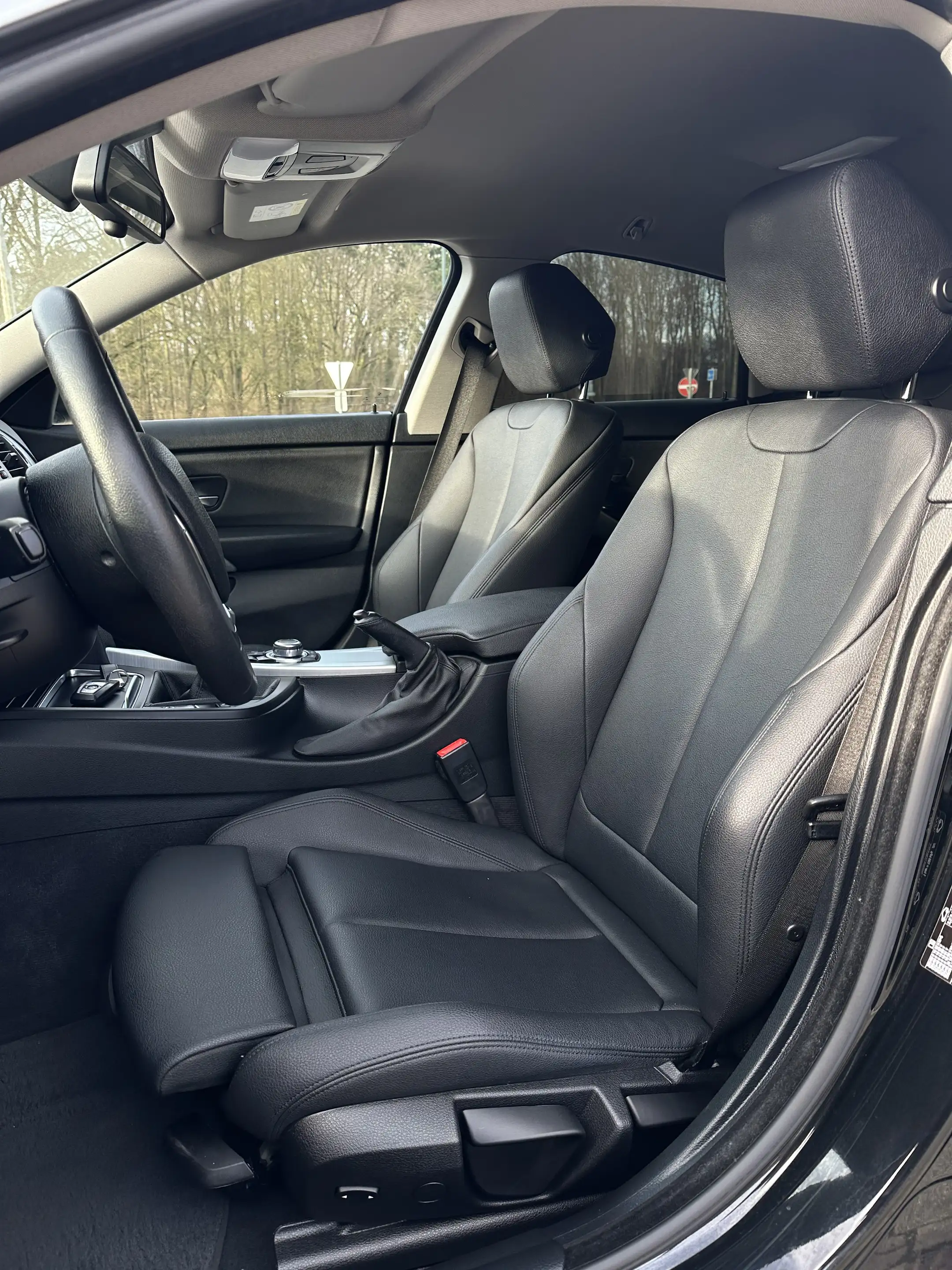 BMW 418 d Sport / GPS Cuir LED Capteurs — photo 8