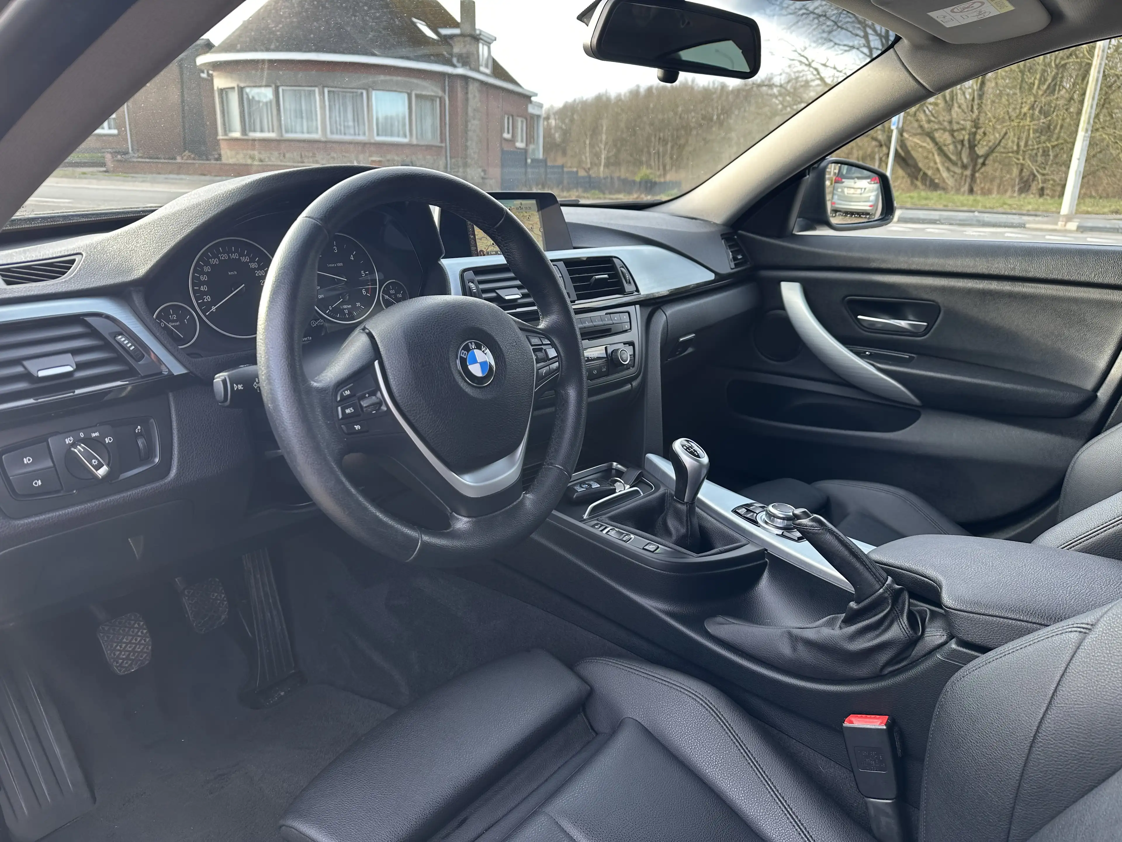 BMW 418 d Sport / GPS Cuir LED Capteurs — photo 7