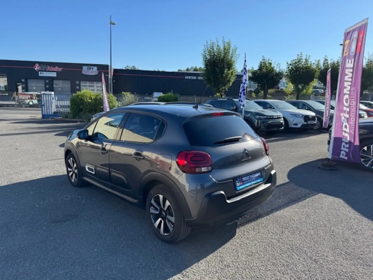 Citroen C3 1.2 PURETECH 110CH S\u0026S MAX Gris - 2