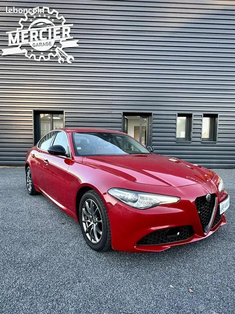 Alfa Romeo Giulia 2.2 Multijet 136ch BVA AT8 Rouge - 1