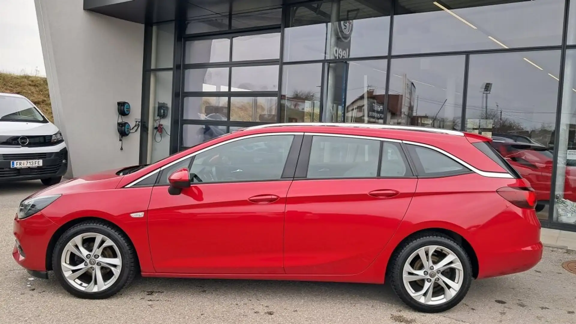 Opel Astra ST 1,5 CDTI Elegance Aut. Rot - 2