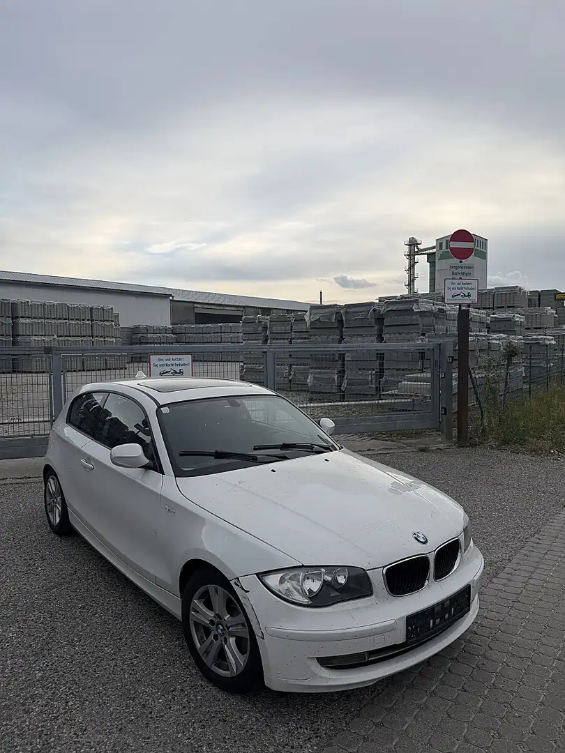 BMW 118 i Österreich-Paket Weiß - 2