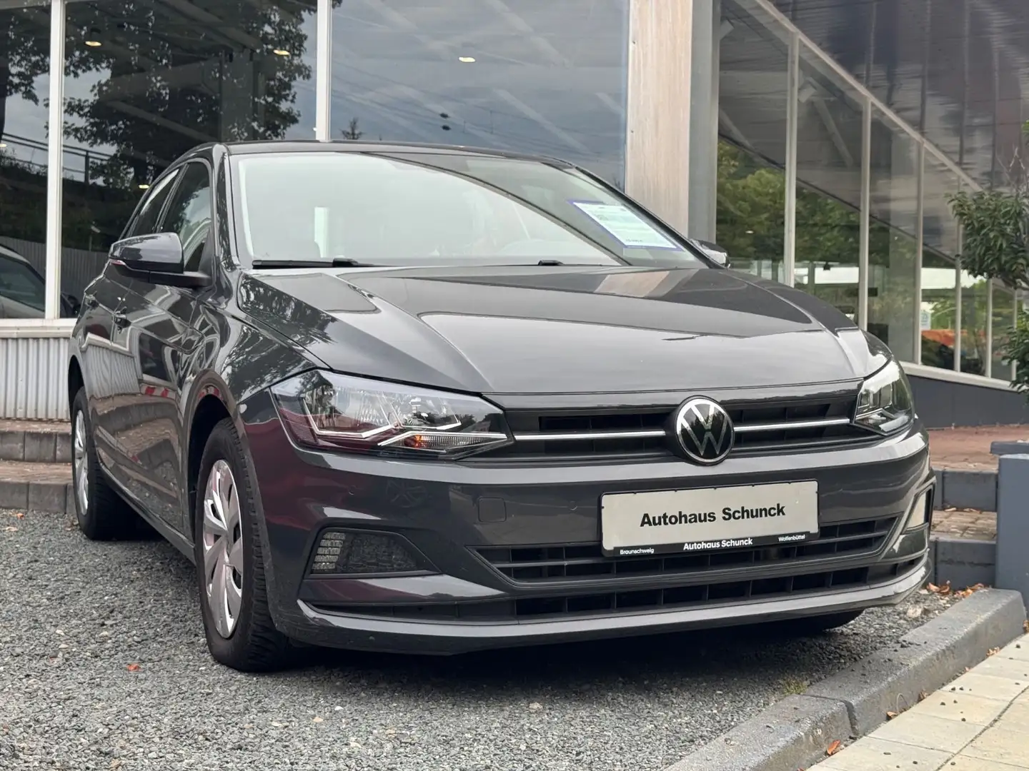 Volkswagen Polo VI Comfortline 1.0 TSI PANO/PDC/SHZ Grau - 1