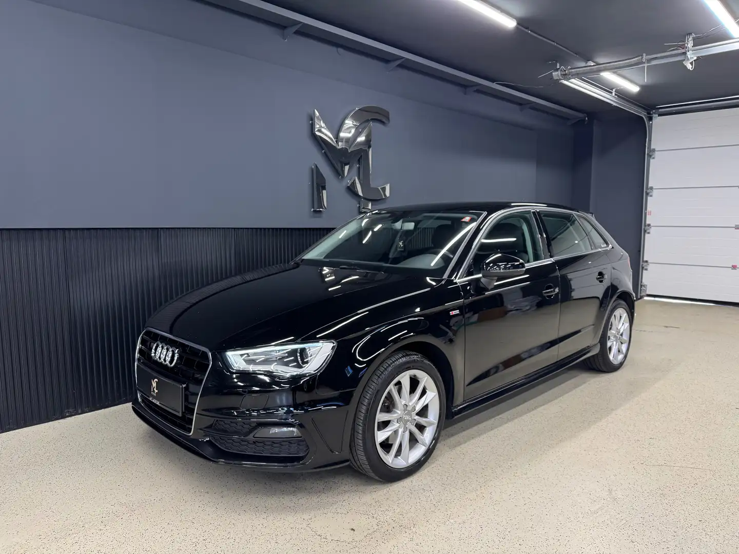Audi A3 1,2 TFSI`S-LINE`LED`TEMPOMAT`PDC`RDS`NAVI`KLIMA` Schwarz - 2