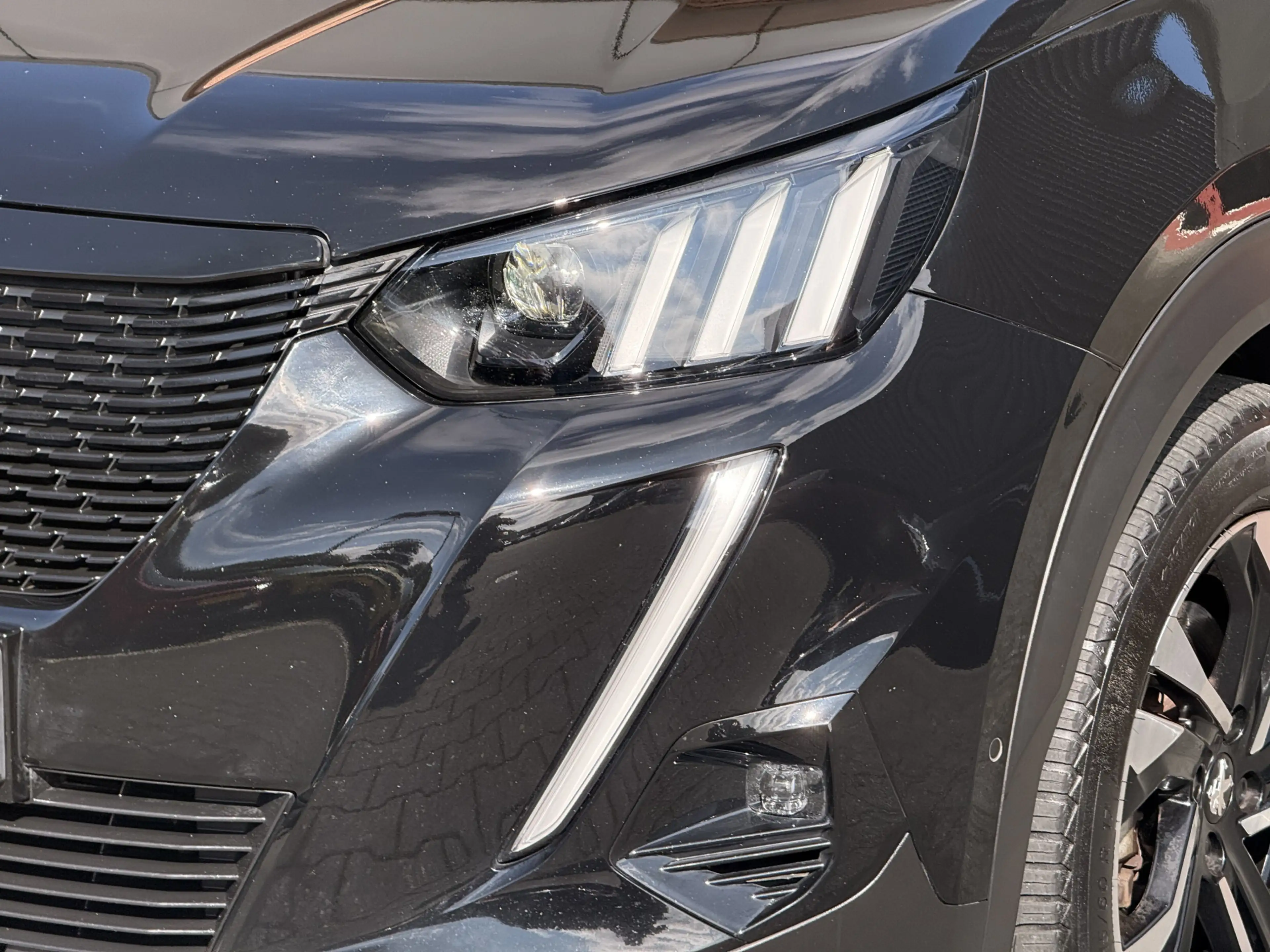 Peugeot e-2008 EV GT 50 kWh Camera / Cruise / 3-Fase / Carplay — photo 9