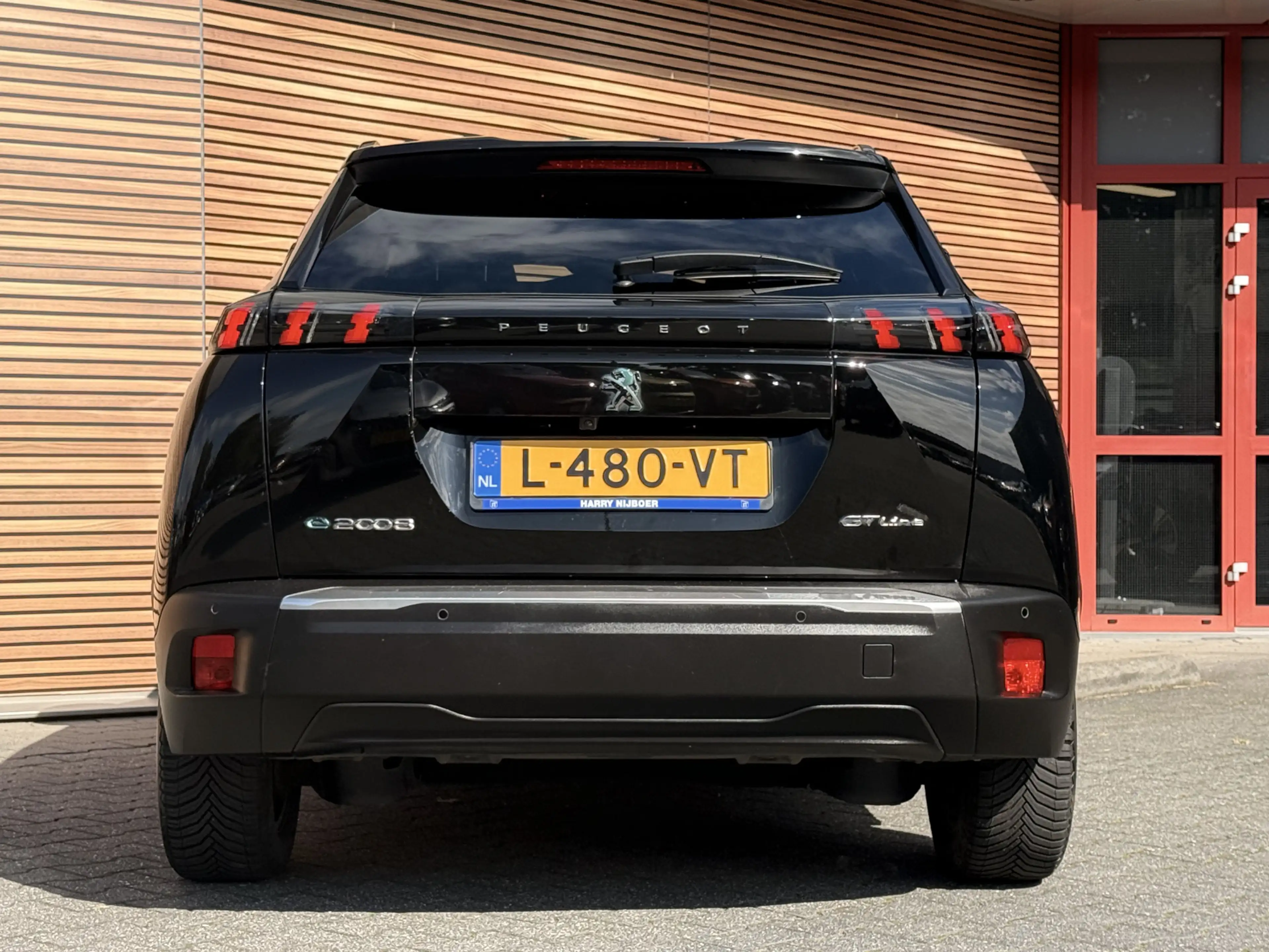 Peugeot e-2008 EV GT 50 kWh Camera / Cruise / 3-Fase / Carplay — photo 15