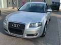 Audi A3 1.6 1.Hand Automatik Bi-Xenon SHZ Navi TÜV03/27 Grau - thumbnail 1