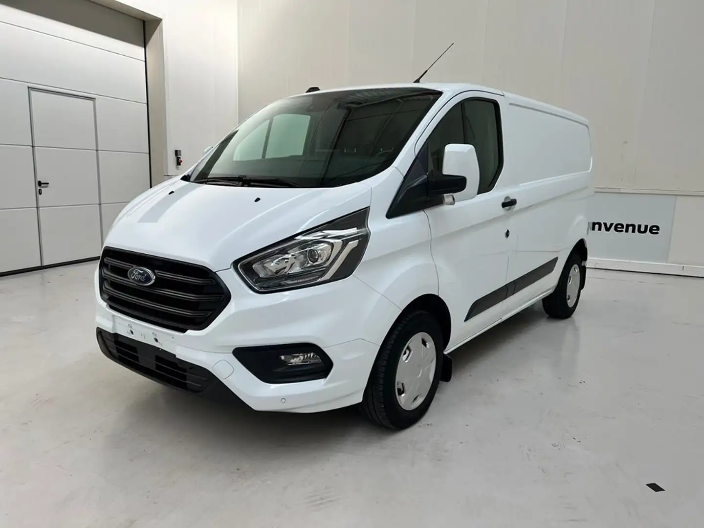 Ford Transit Custom * Custom L1H1 - 300S - 130pk * Blanc - 1