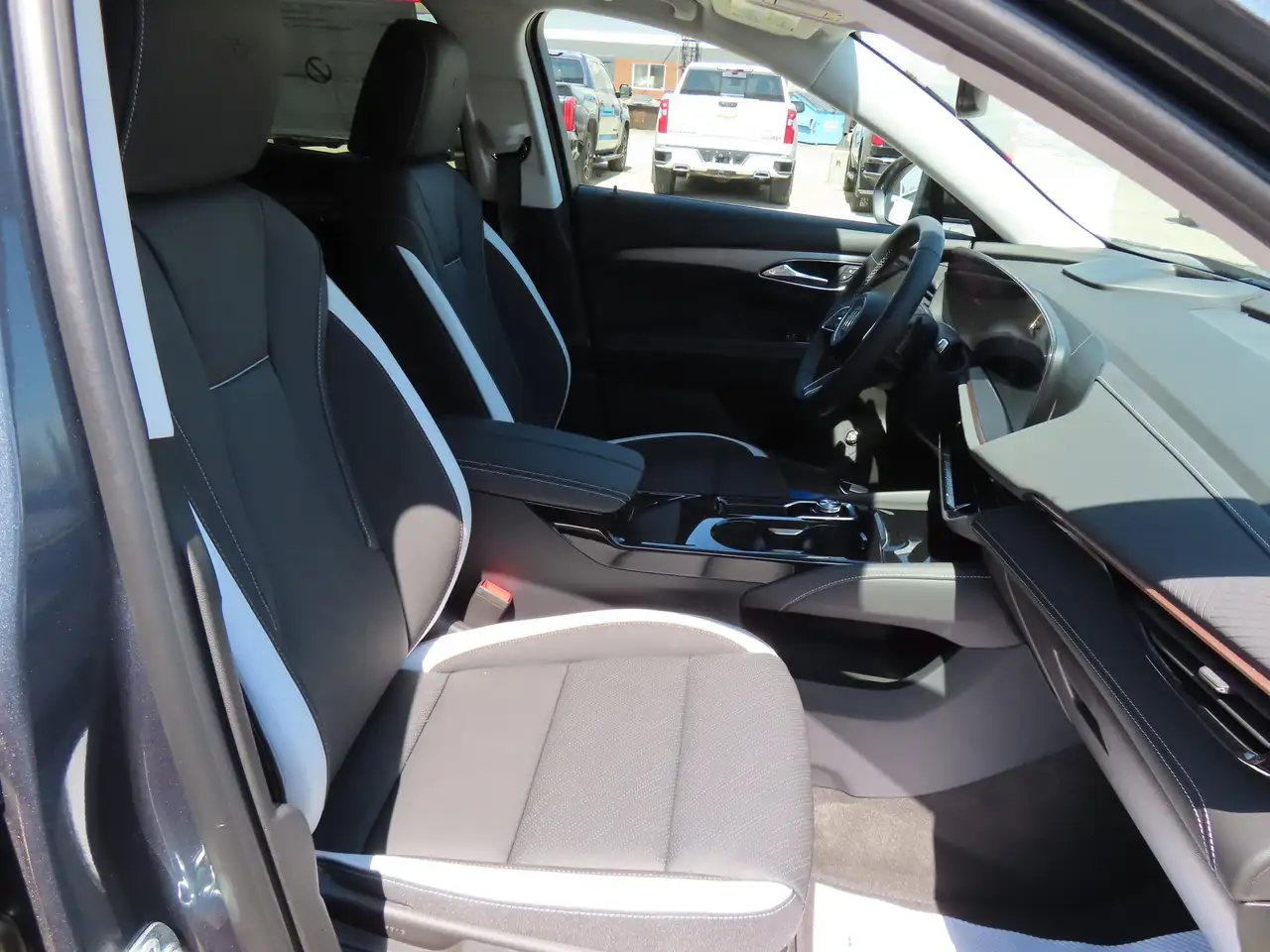Buick Envision снимка Buick Envision