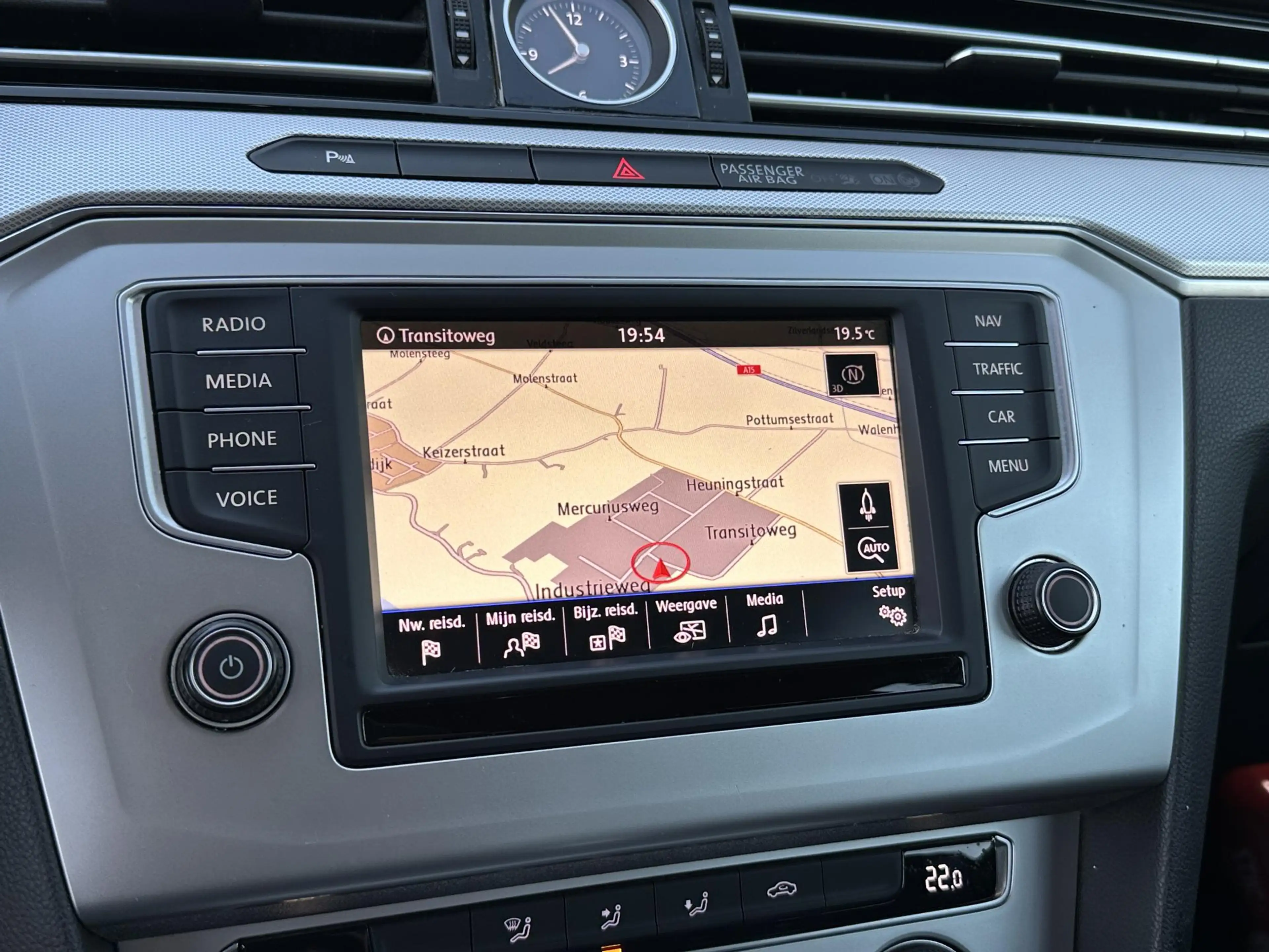 Volkswagen Passat Variant 1.6 TDI Highline l ACC l Camera l Keyless l DSG l — photo 15