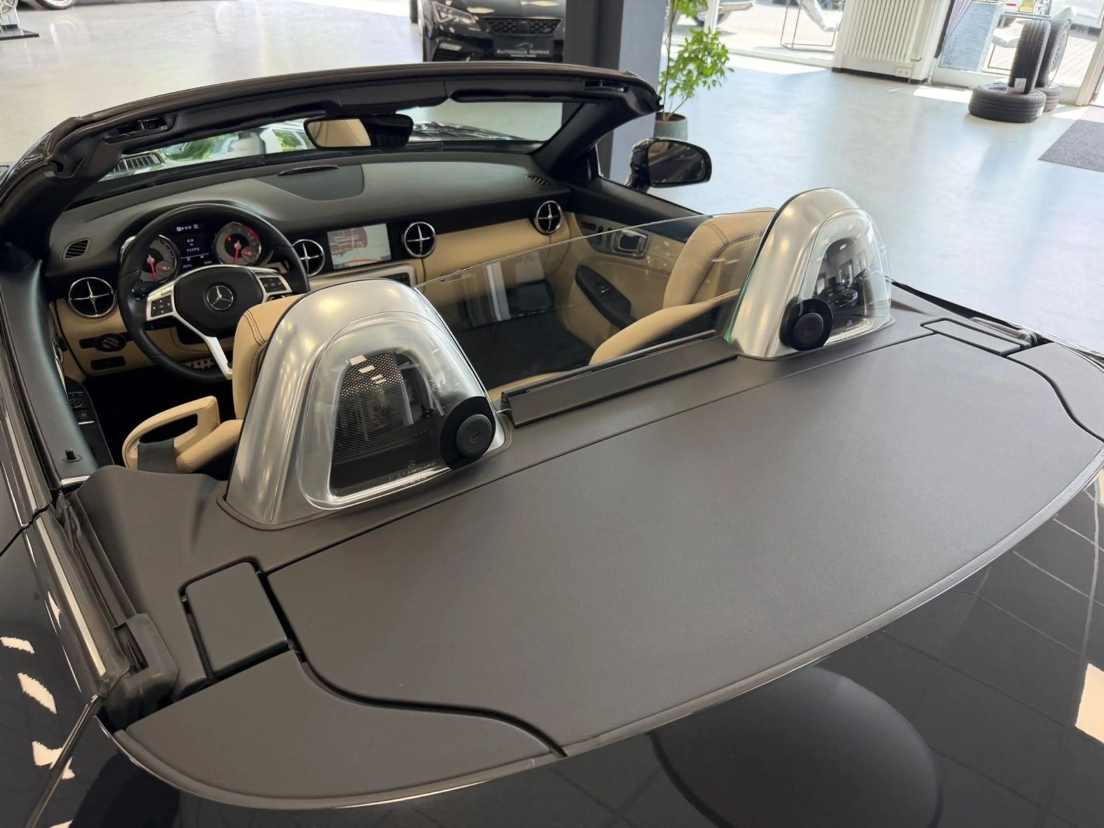 Mercedes-Benz SLK 350 Roadster|AMG-Paket|ILS|Memory|Historie — photo 12