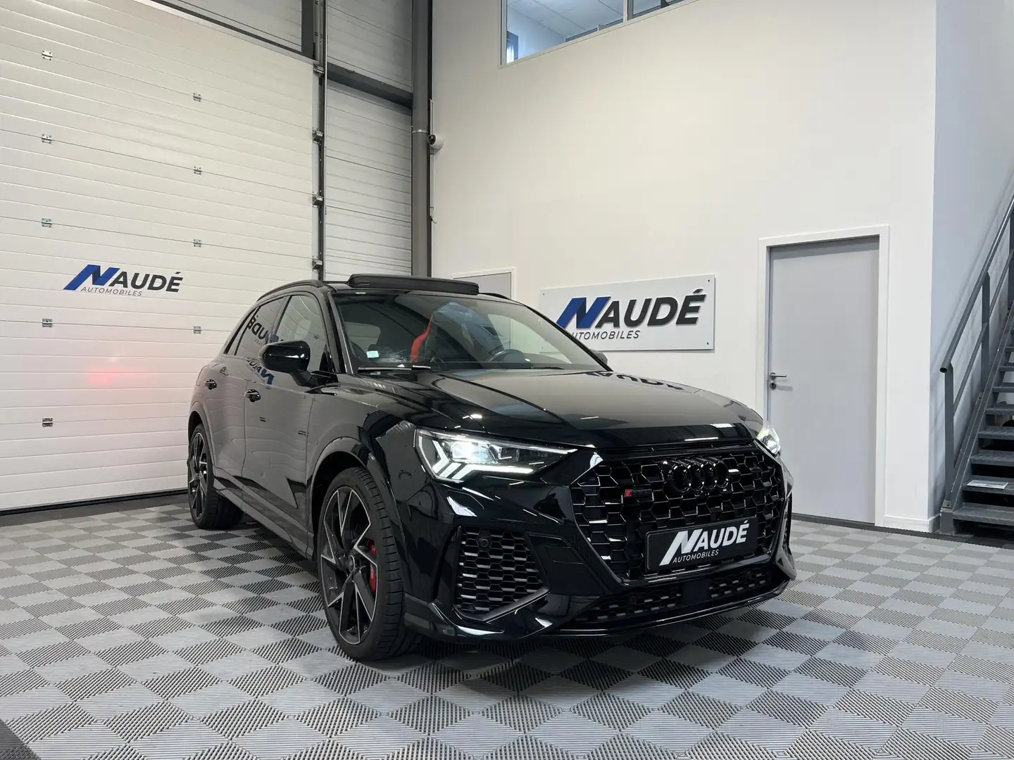 Audi RS Q3 2.5 TFSI 400 ch S-Tronic7 Quattro Toit pano ouvran Noir - 1