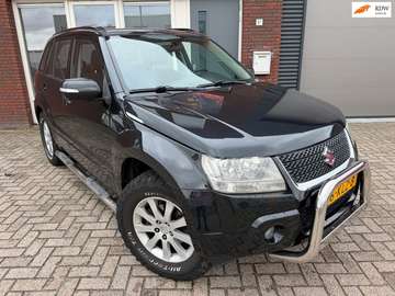 2.0-16V Exclusive / Camera / Navi / AUT / Clima /