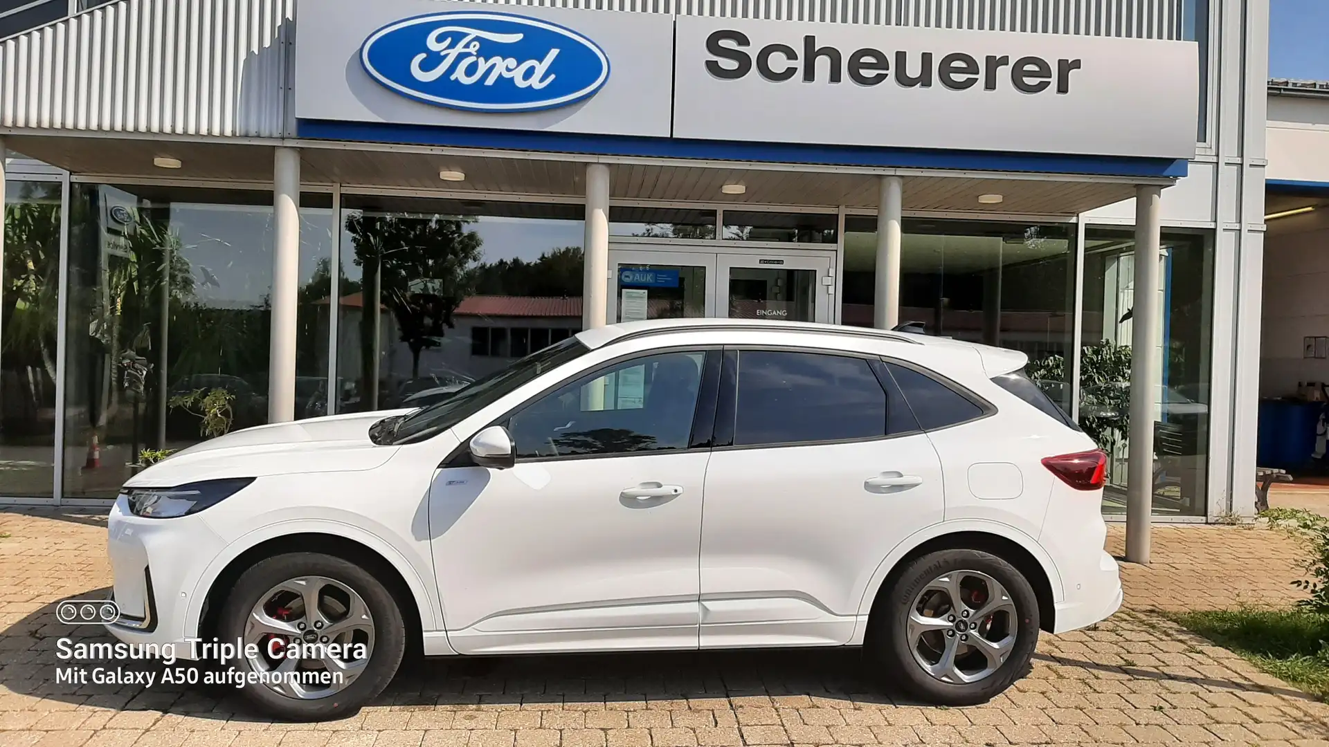 Ford Kuga FHEV Hybrid ST-Line X Weiß - 2
