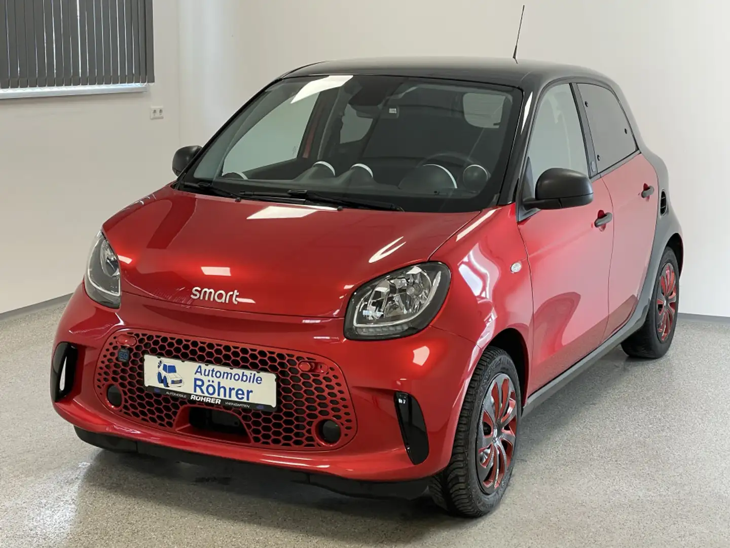 smart forFour EQ 1.Hand Mwst. Red - 1