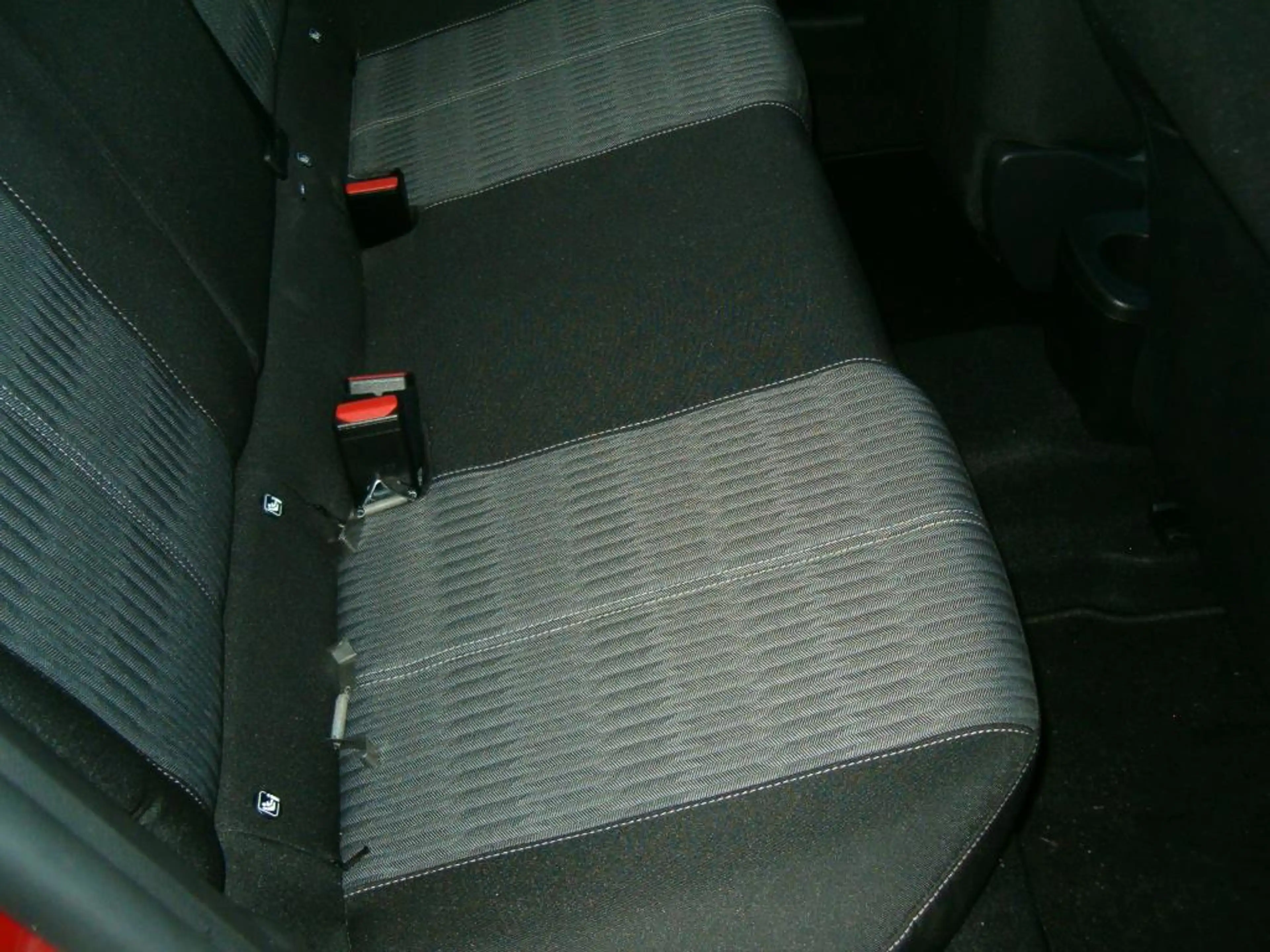 Opel Corsa 1.2 Edition — photo 4