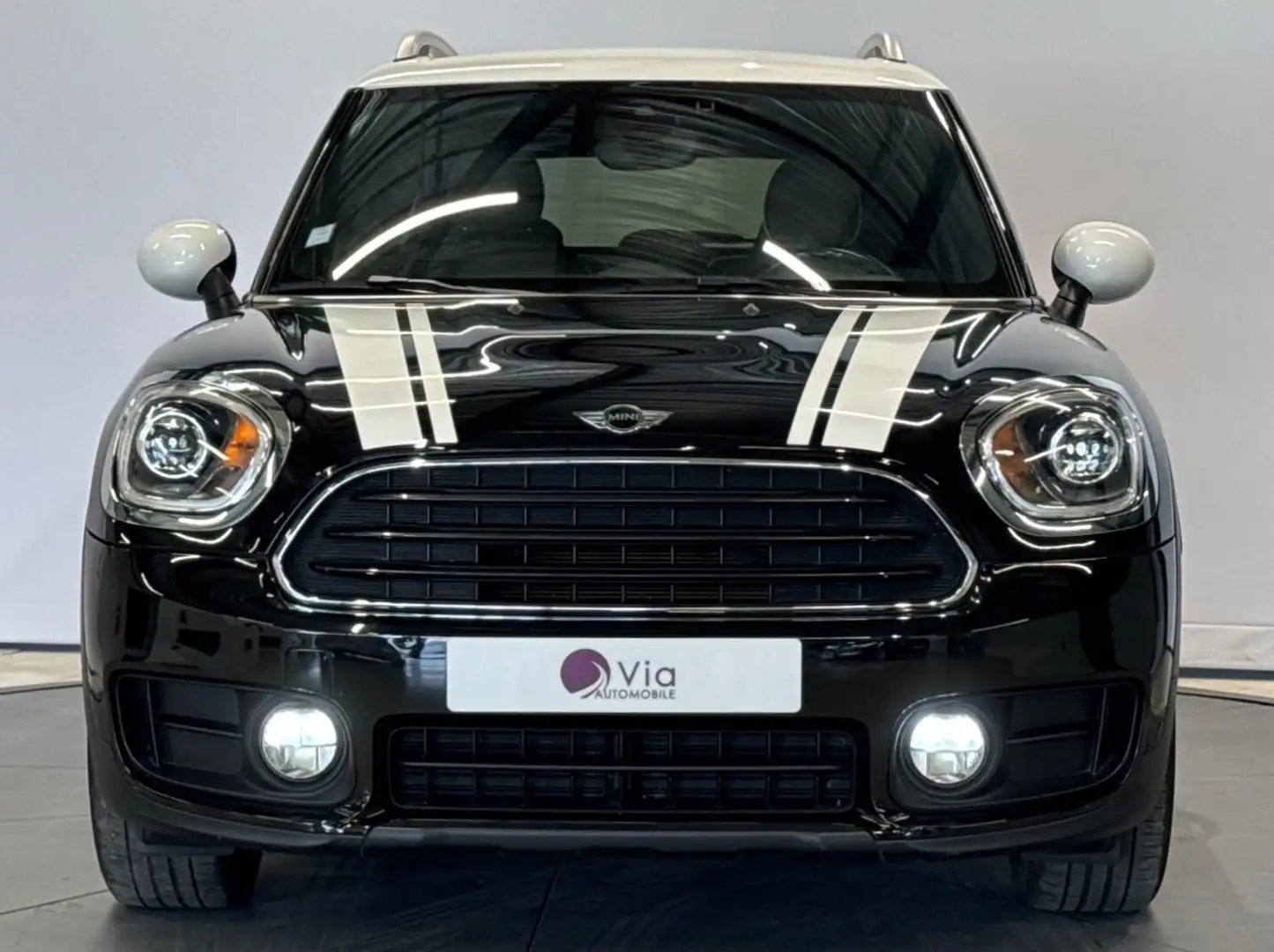 MINI Cooper D 150  Cooper D Business finition RED HOT CHILI Černá - 2