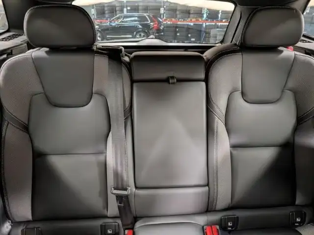 Volvo XC60 T6 AWD PHEV Ultra Black Edition Aut. Ansicht 4