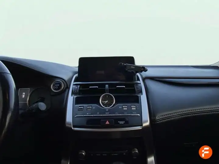 Lexus NX 300h BUSINESS 2WD 2020, foto 11