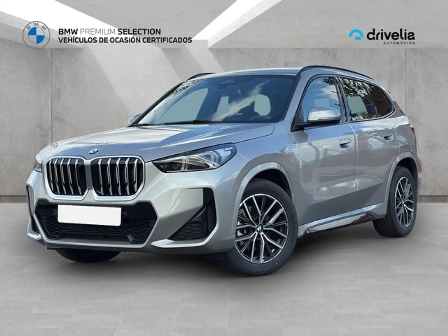 BMW X1 sDrive 18dA Plateado - 1