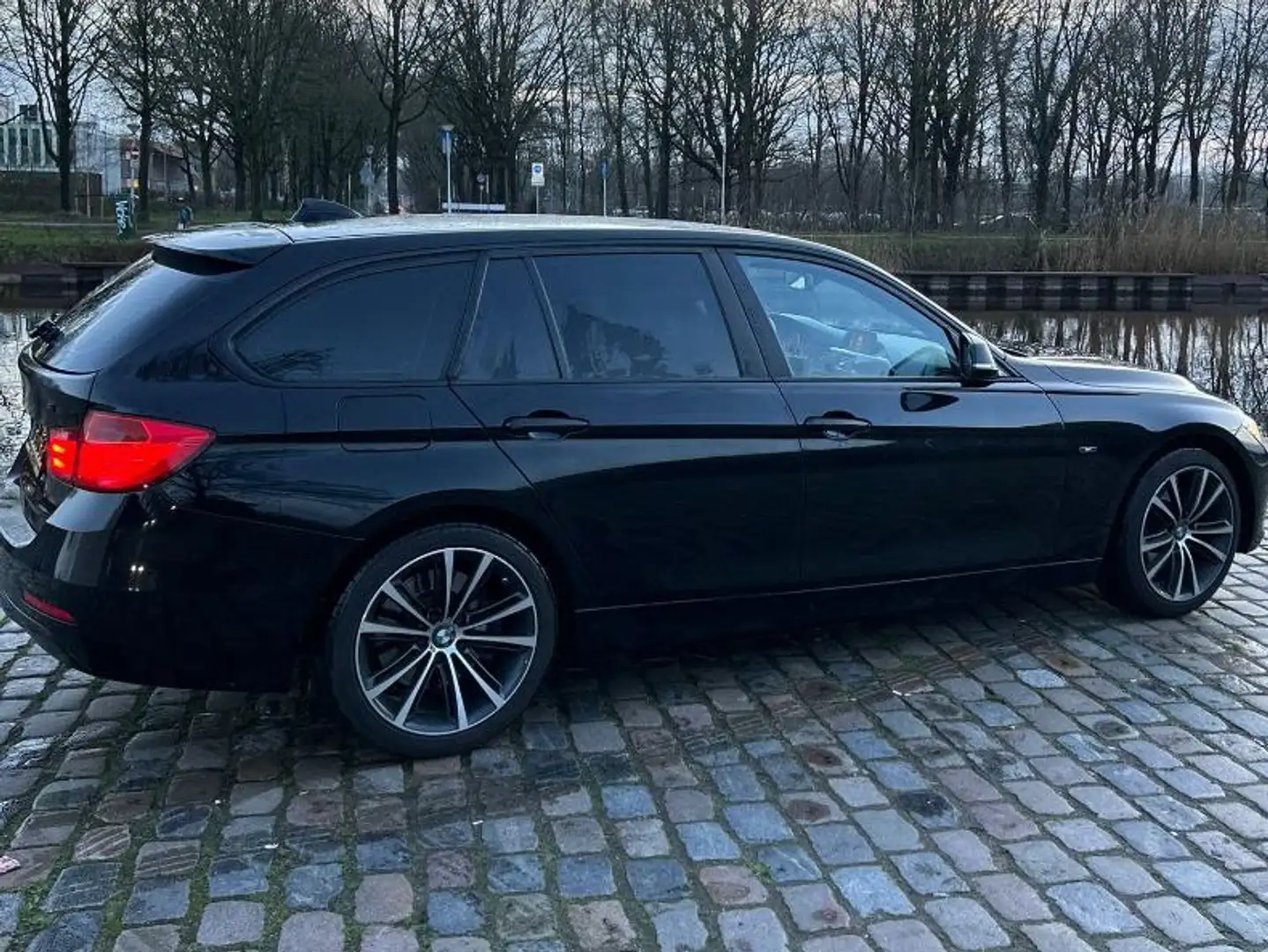 BMW 330 d M Sport Ed. Black - 2