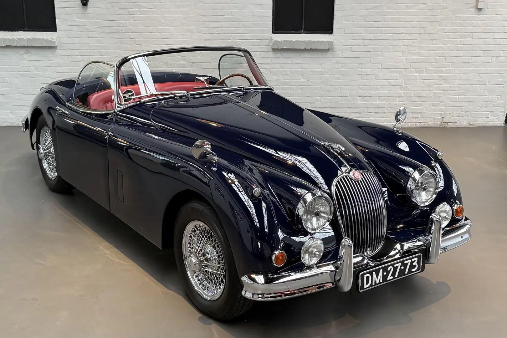 Jaguar XK 150 ROADSTER 3.8 "S" Rebuild 265bhp Triple carbure Blau - 1
