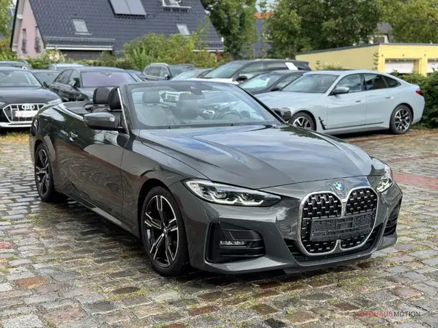 BMW 4 Series view 10