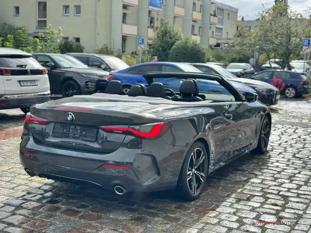 BMW 4 Series view 11