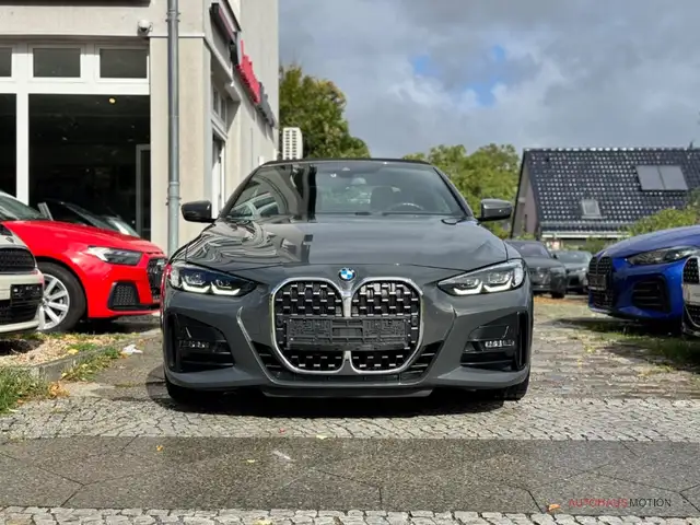 BMW 4 Series view 3
