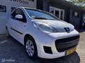 Peugeot 107 1.0-12V Accent met trekhaak en nieuwe apk! Wit - thumbnail 3