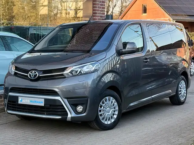 Toyota Proace M 9pl./5p. L2H1 1.5 D-4D DYNAMIC ÉDITION