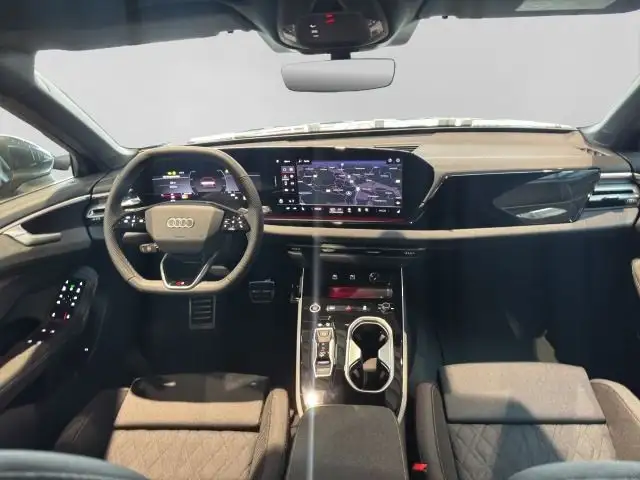 Audi A6 view 5
