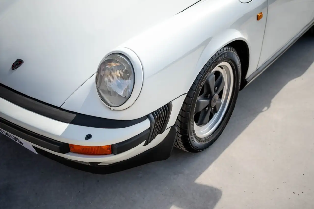 Porsche 911 3.2 Carrera Coupé, foto 8