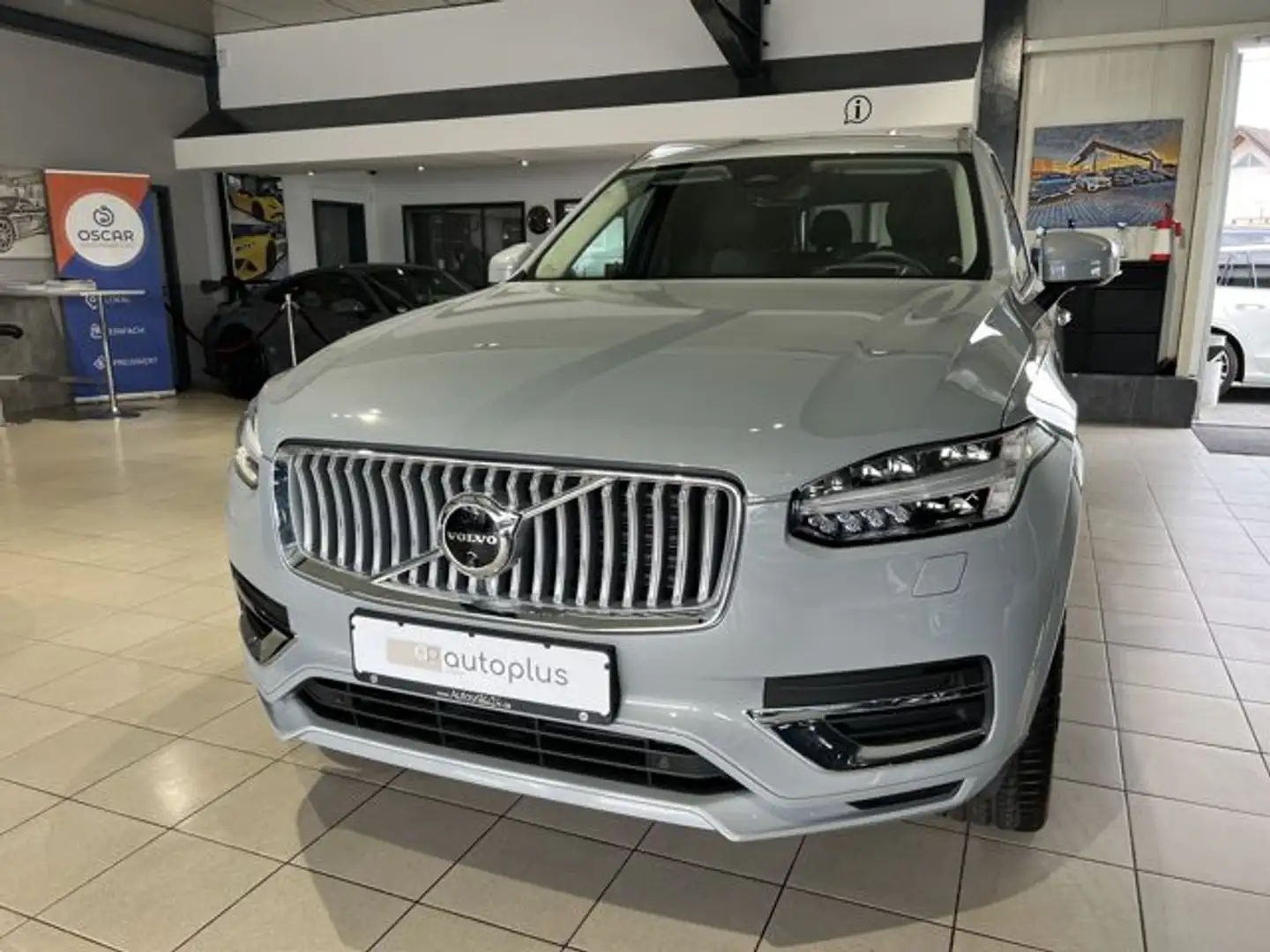 Volvo XC90 T8 Plus Bright Recharge AWD HeadUp Pano 360 Grau - 2