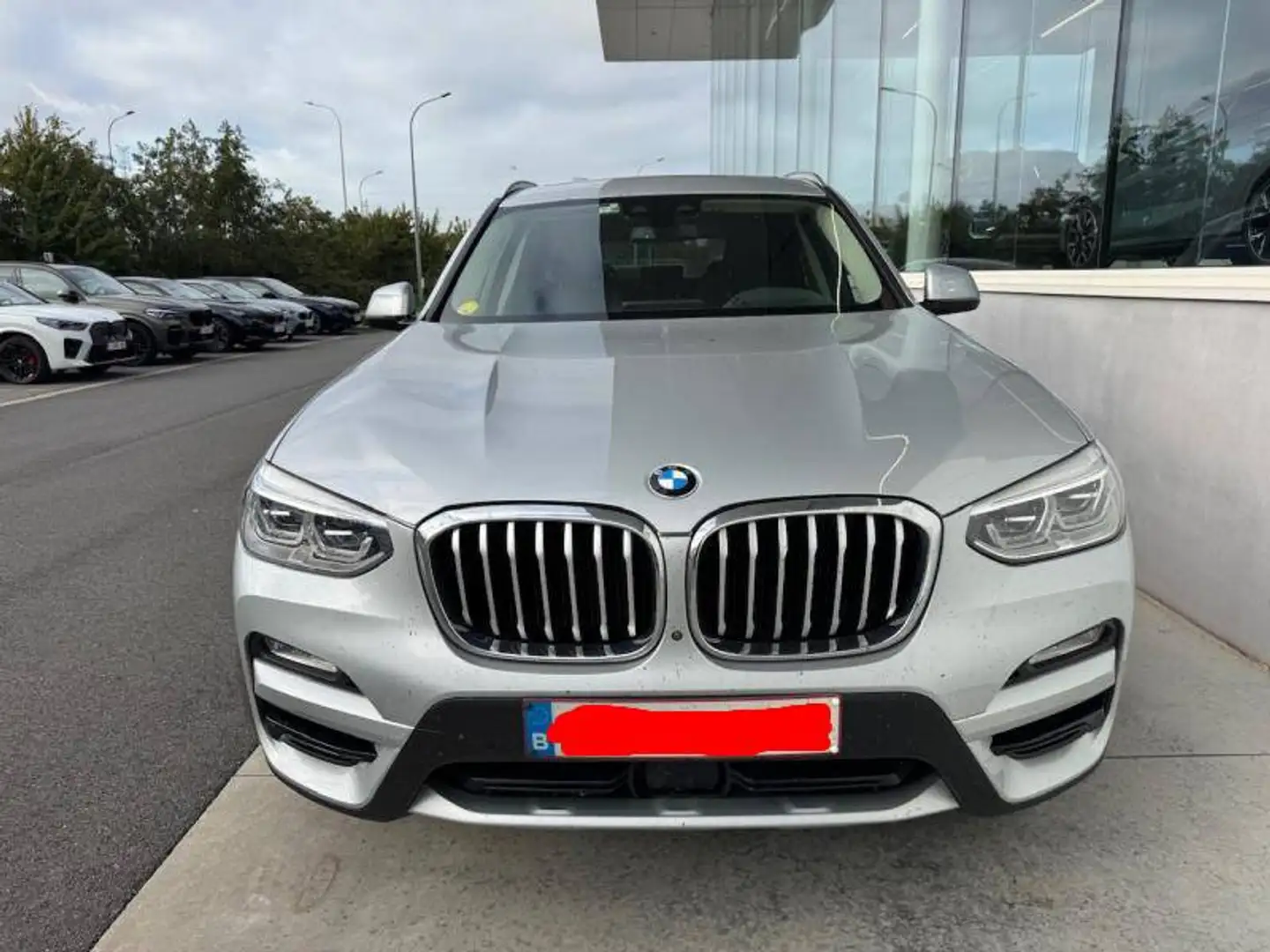 BMW X3 2.0dA xDrive 1er Propriétaire Garantie 12 Mois Gris - 2